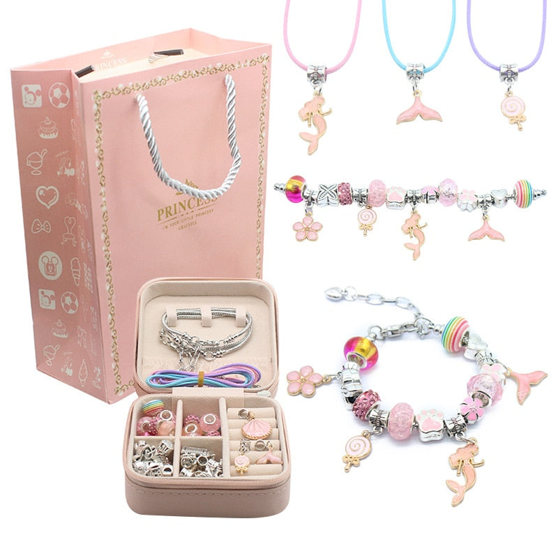 Pulseira Criativa - Kit com Pulseiras + Colares + Berloques, pingentes + Brinde Porta joias em couro